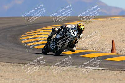 media/Oct-09-2022-SoCal Trackdays (Sun) [[95640aeeb6]]/Turn 12 (140pm)/